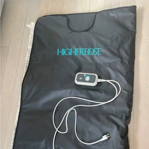 HigherDOSE infrared sauna blanket